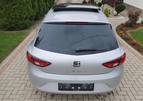 Seat Leon cena 26300 przebieg: 171045, rok produkcji 2013 z Cieszanów małe 277